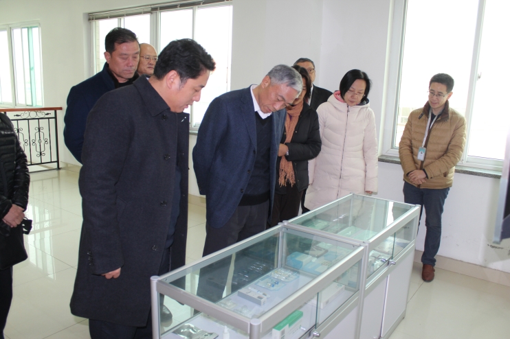 山东省药监局副局长来访