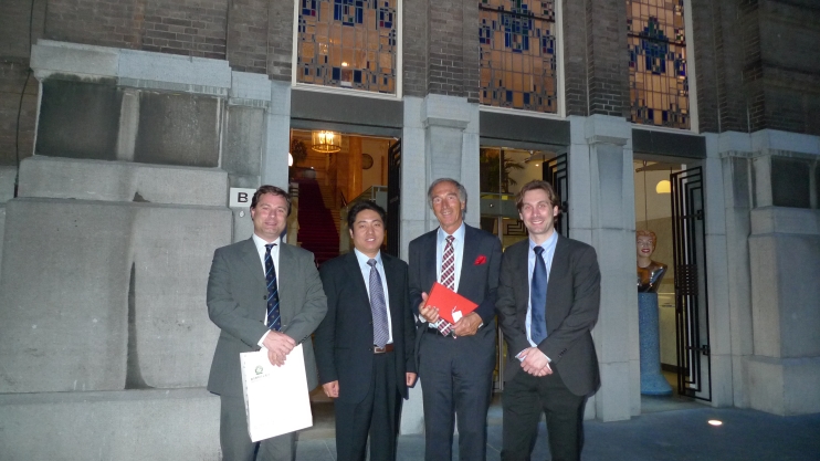 荷兰范斯滕合作