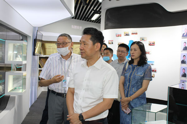 山东省地方金融监管局副局长来访